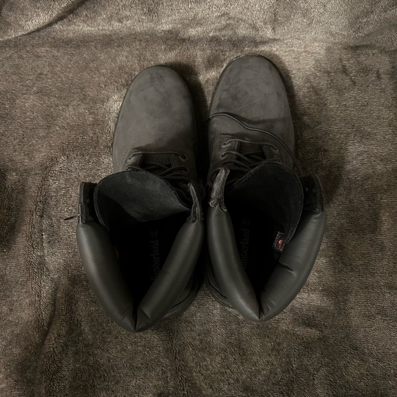 Grey Timberland 6-inch waterproof Boots - Picture 3 of 5